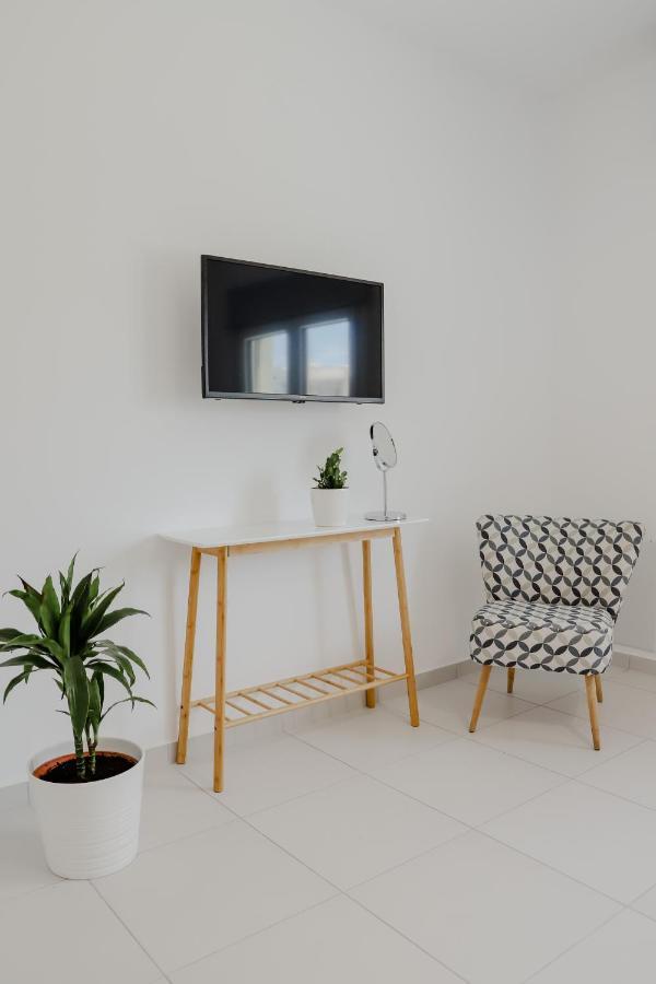 The Olive House Apartment Nea Peramos  Luaran gambar