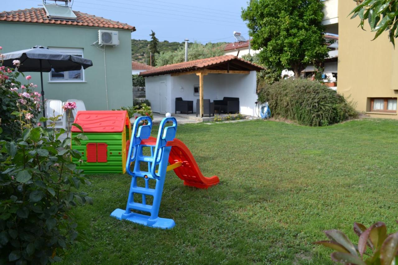 The Olive House Apartment Nea Peramos  Luaran gambar